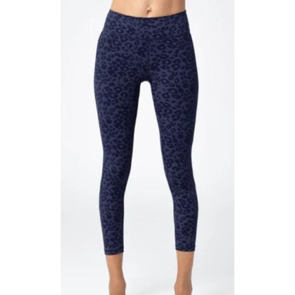 Vie Active Lili Leggings Women Size Medium NWT Sculpting Workout Casual